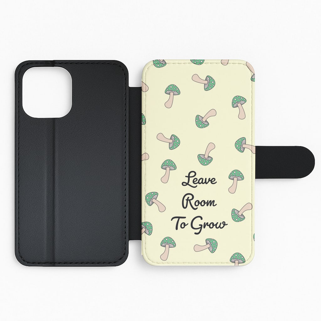 Leave Room To Go Mushroom Pattern Flip Phone Case