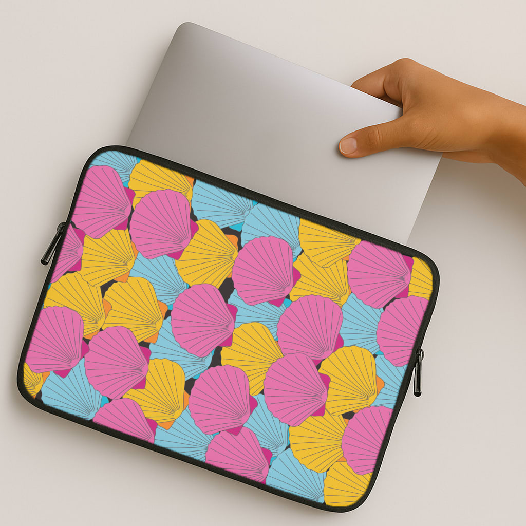 Seashells Pattern 9 MacBook Case