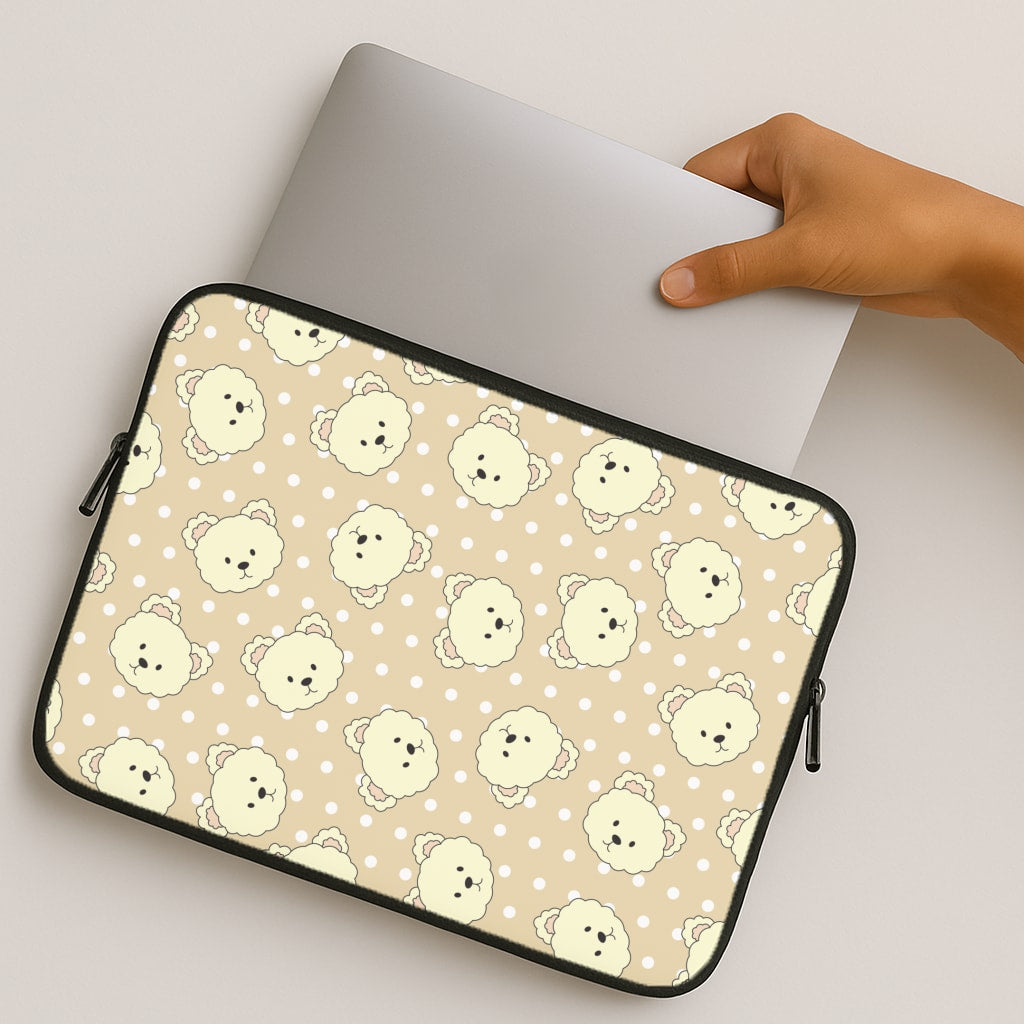 Cream Teddy Bears And Dots Pattern MacBook Case