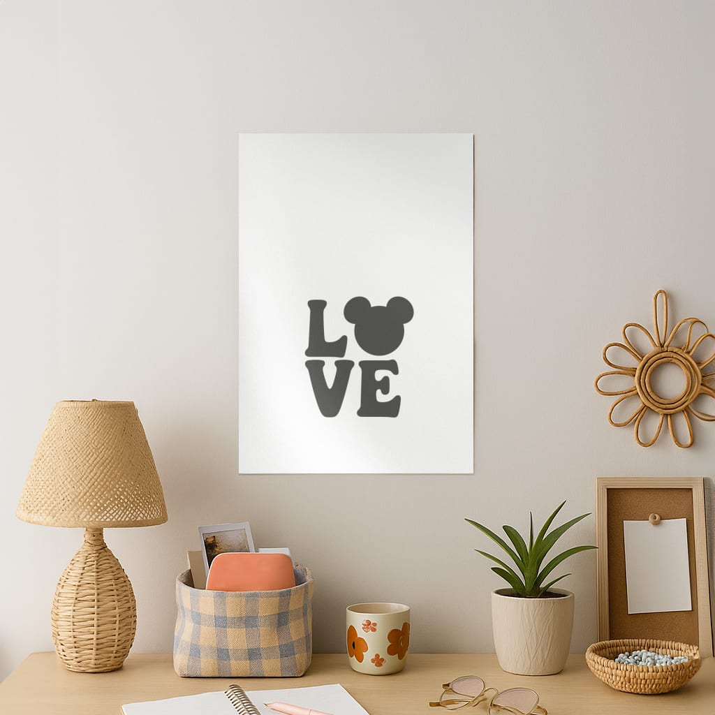 Mouse Love Valentine's Art Print