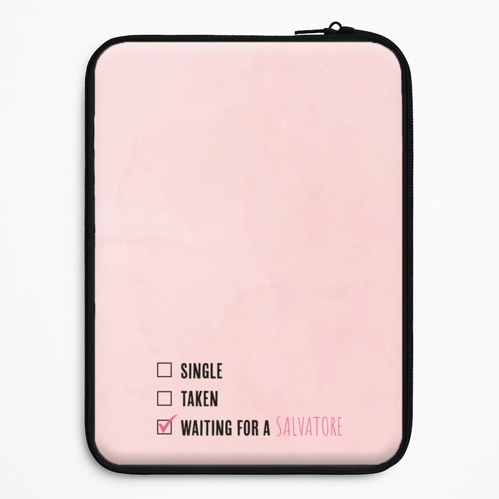 Waiting For A Salvatore - VD Laptop Sleeve
