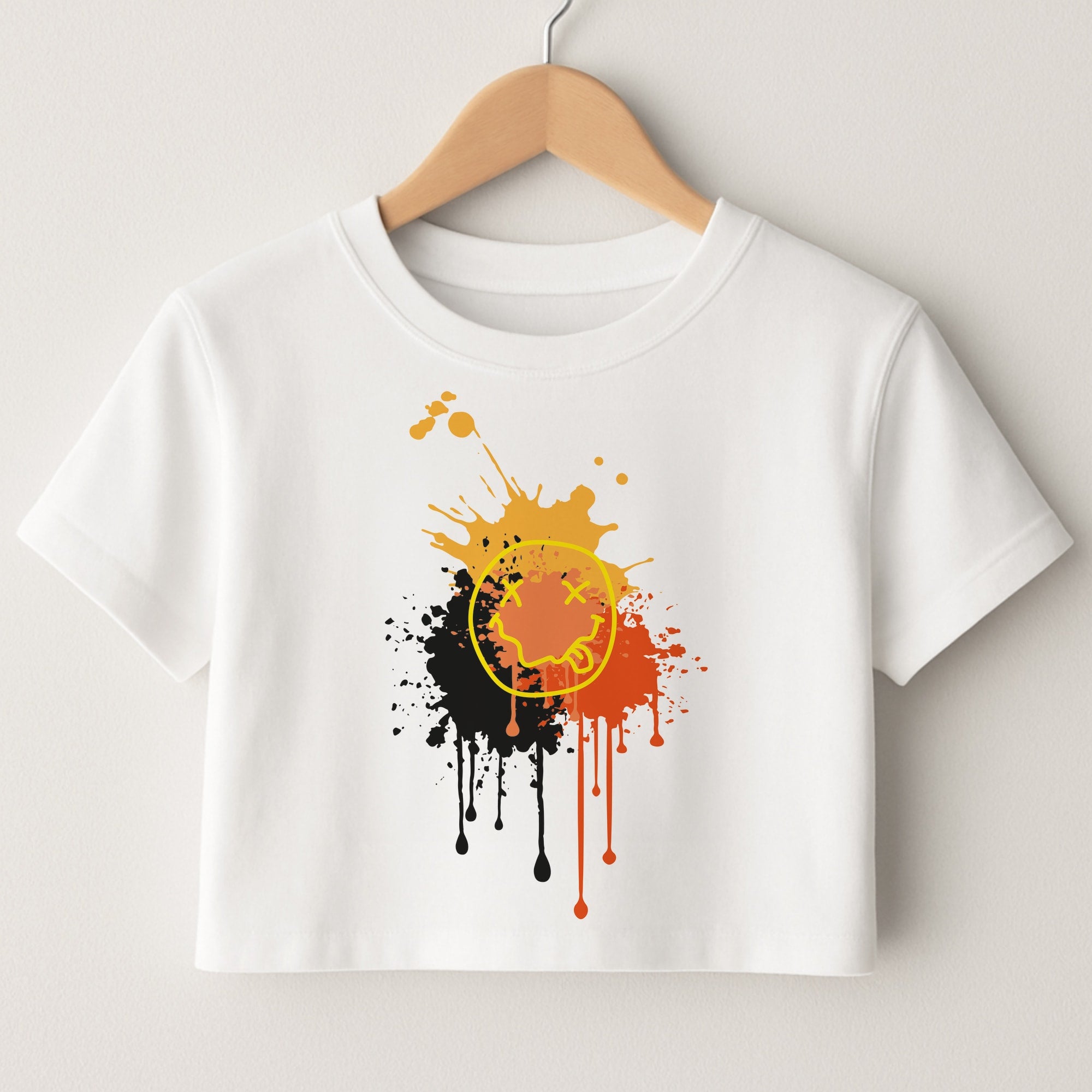 Orange Graffiti - Skate Aesthetic Crop Top