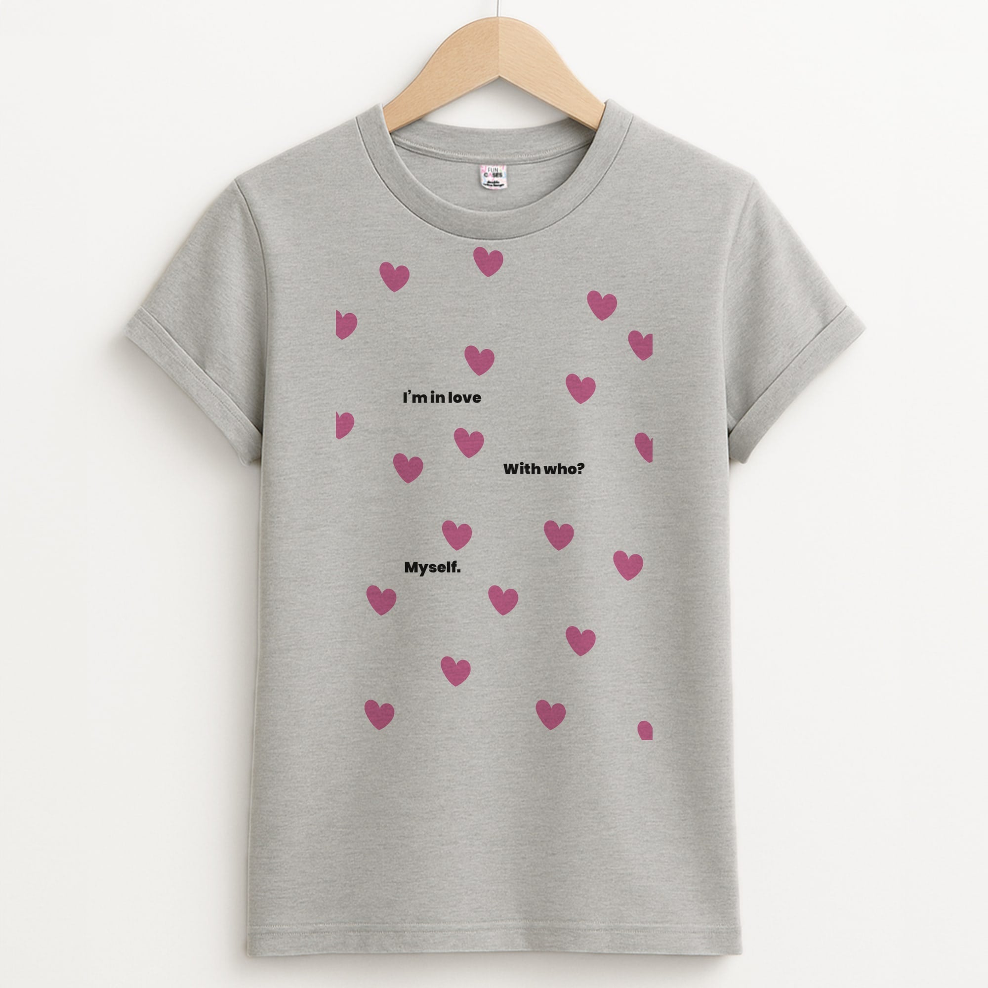 Im in love - Kourtney Kardashian Unisex Grey T-Shirt