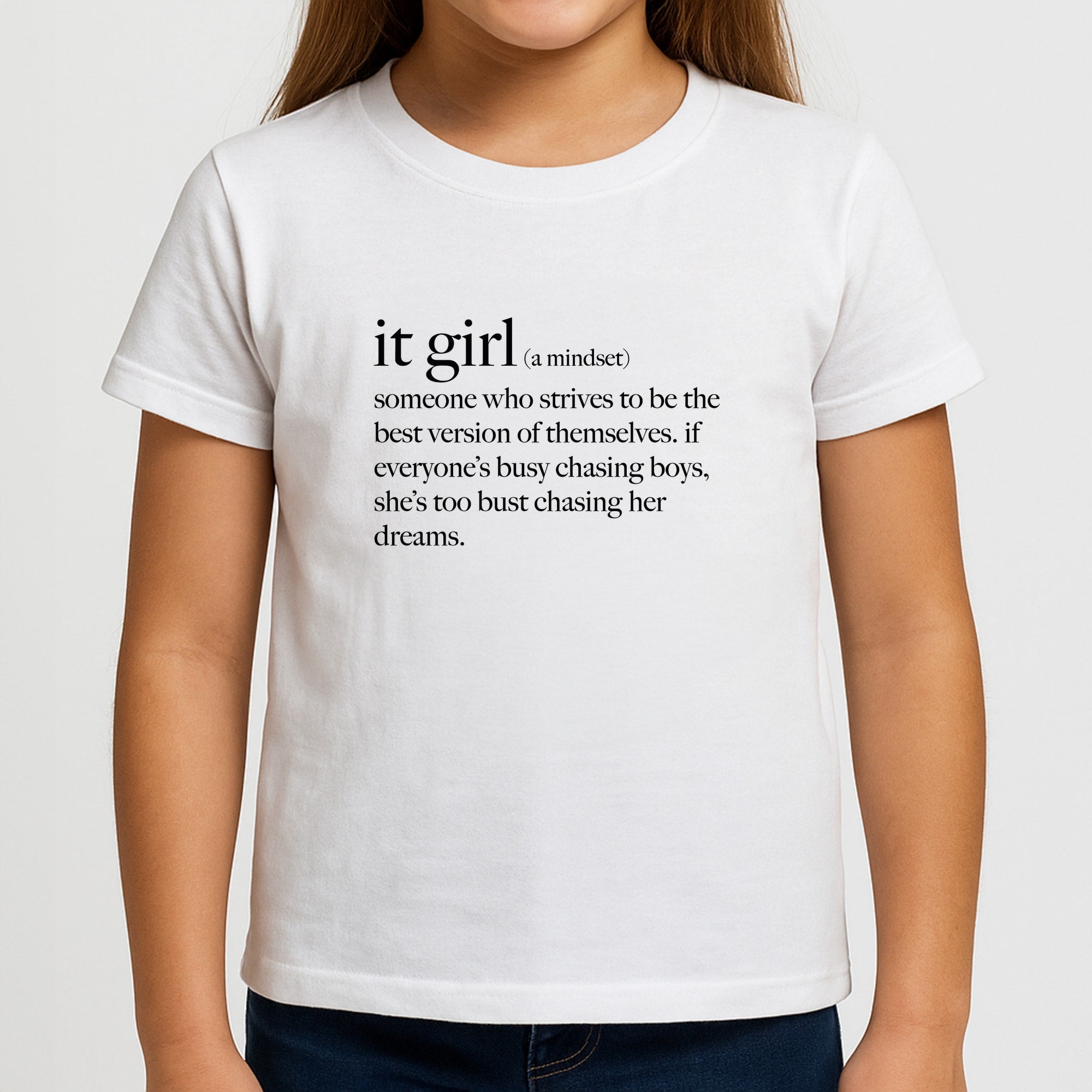 It Girl - Clean Girl Aesthetic Girls T-Shirt