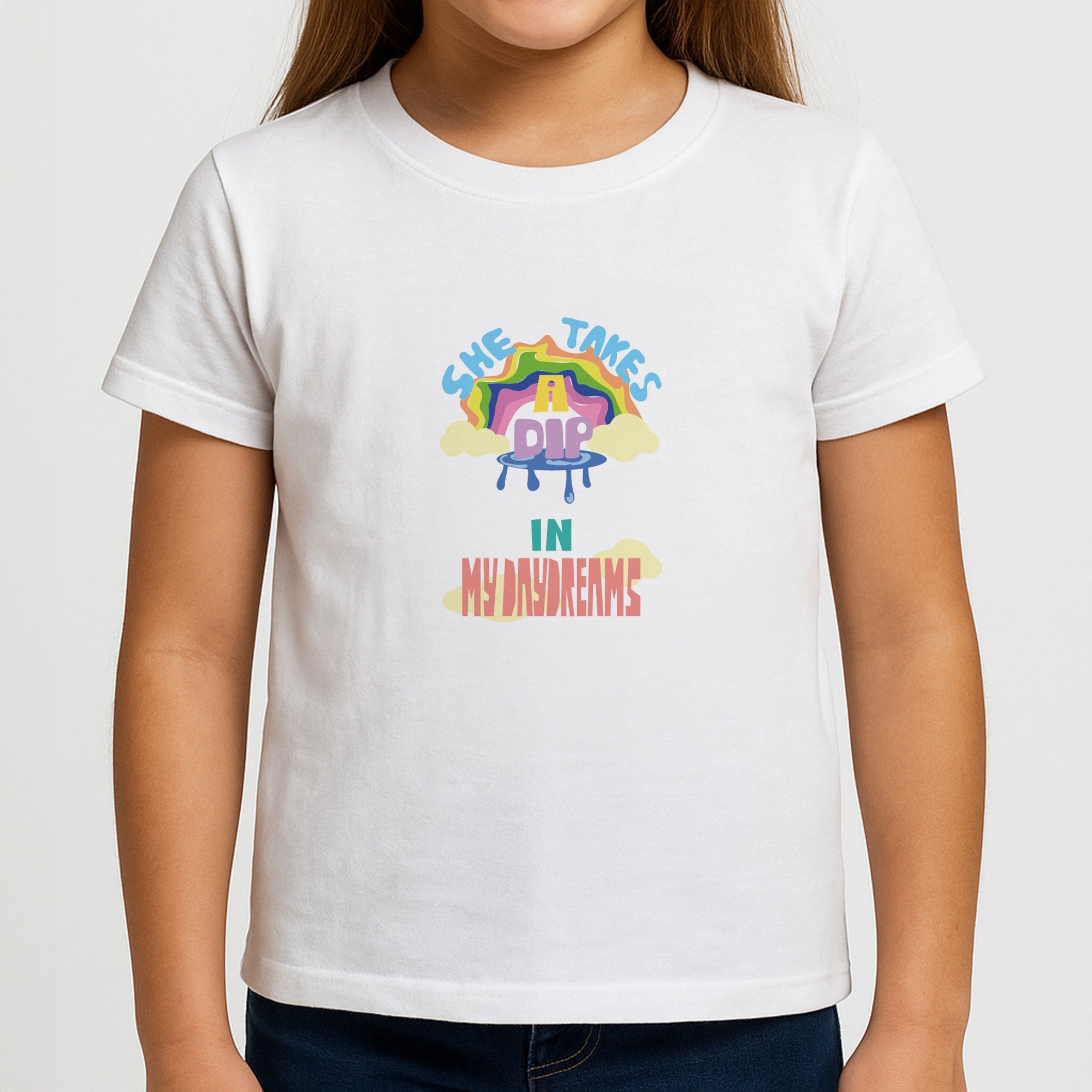 She takes a dip in my daydreams Girls T-Shirt