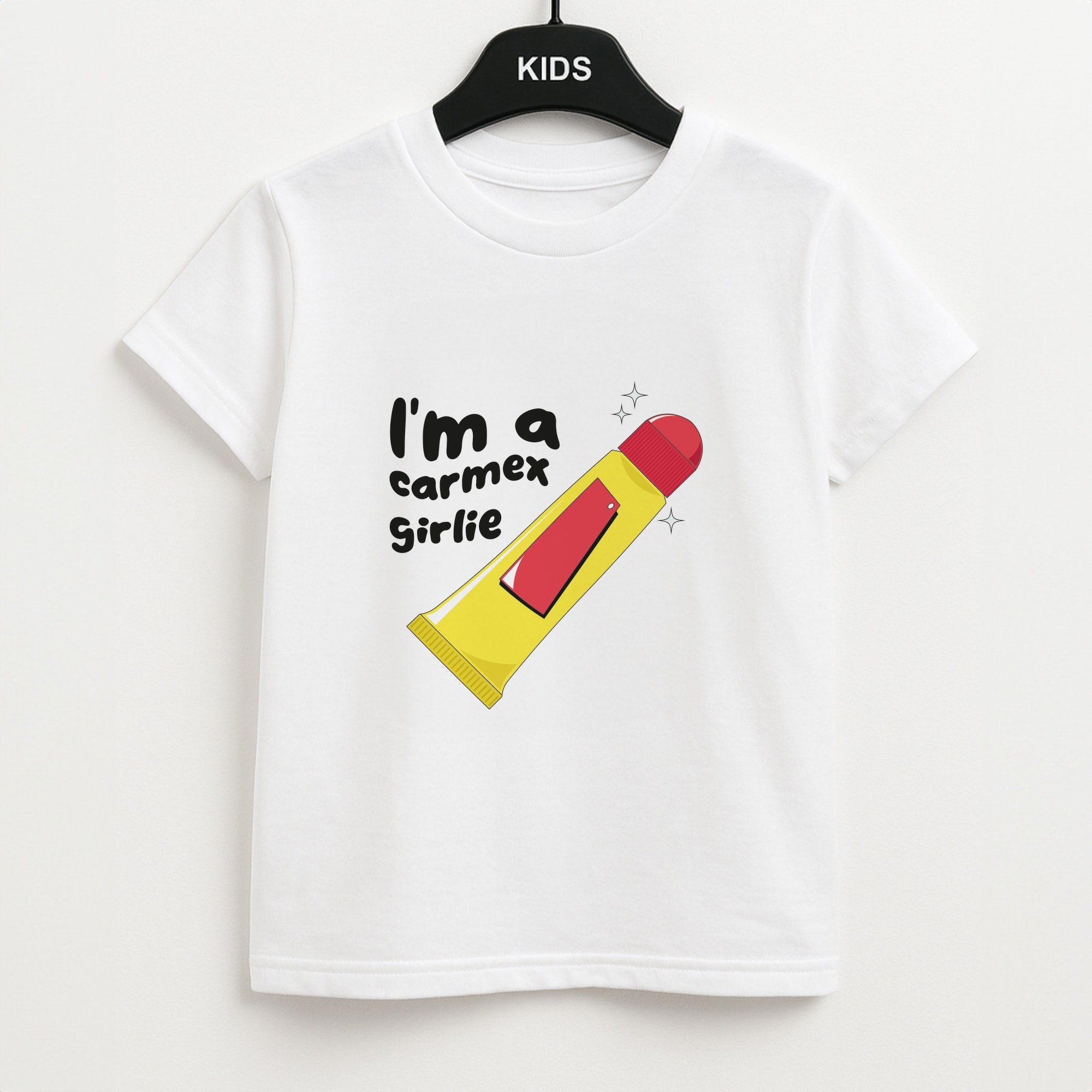 I'm A Carmex Girlie - Chamberlain Unisex Kids T-Shirt