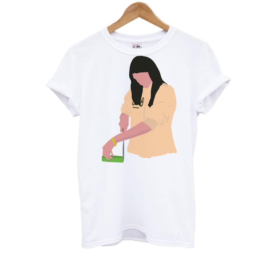 Body shot - Kendall Jenner Kids T-Shirt