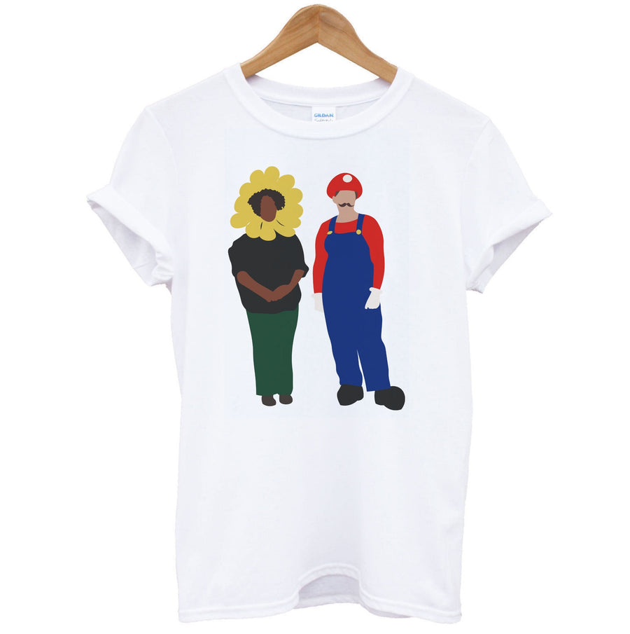 Amy And Janet Superstore - Halloween Specials T-Shirt