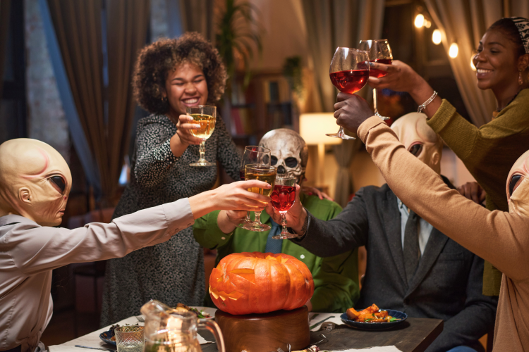 How to Host the Ultimate Halloween Party