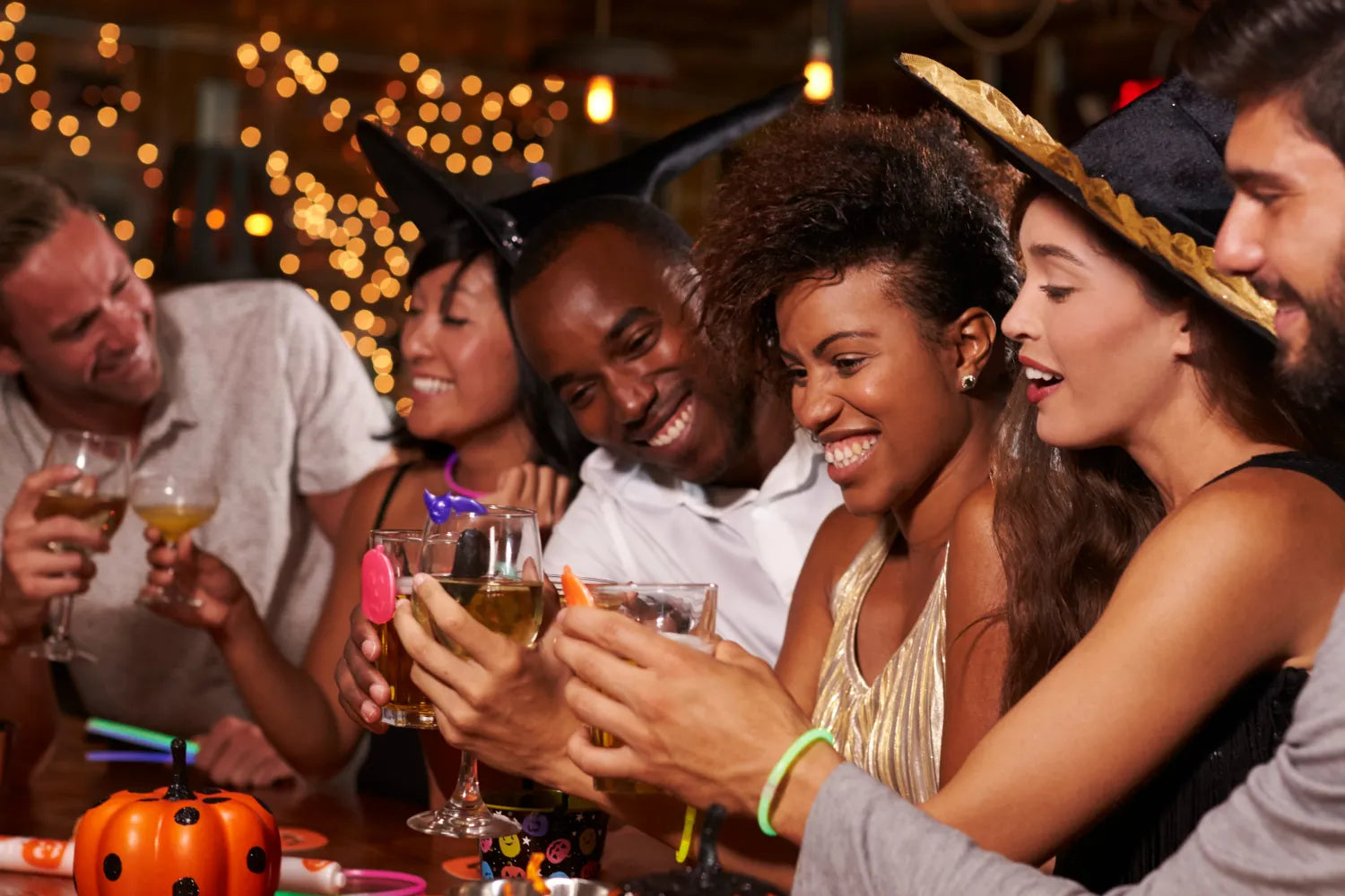 Halloween 2025 Playlist: Must-Have Tracks for a Spooky Bash