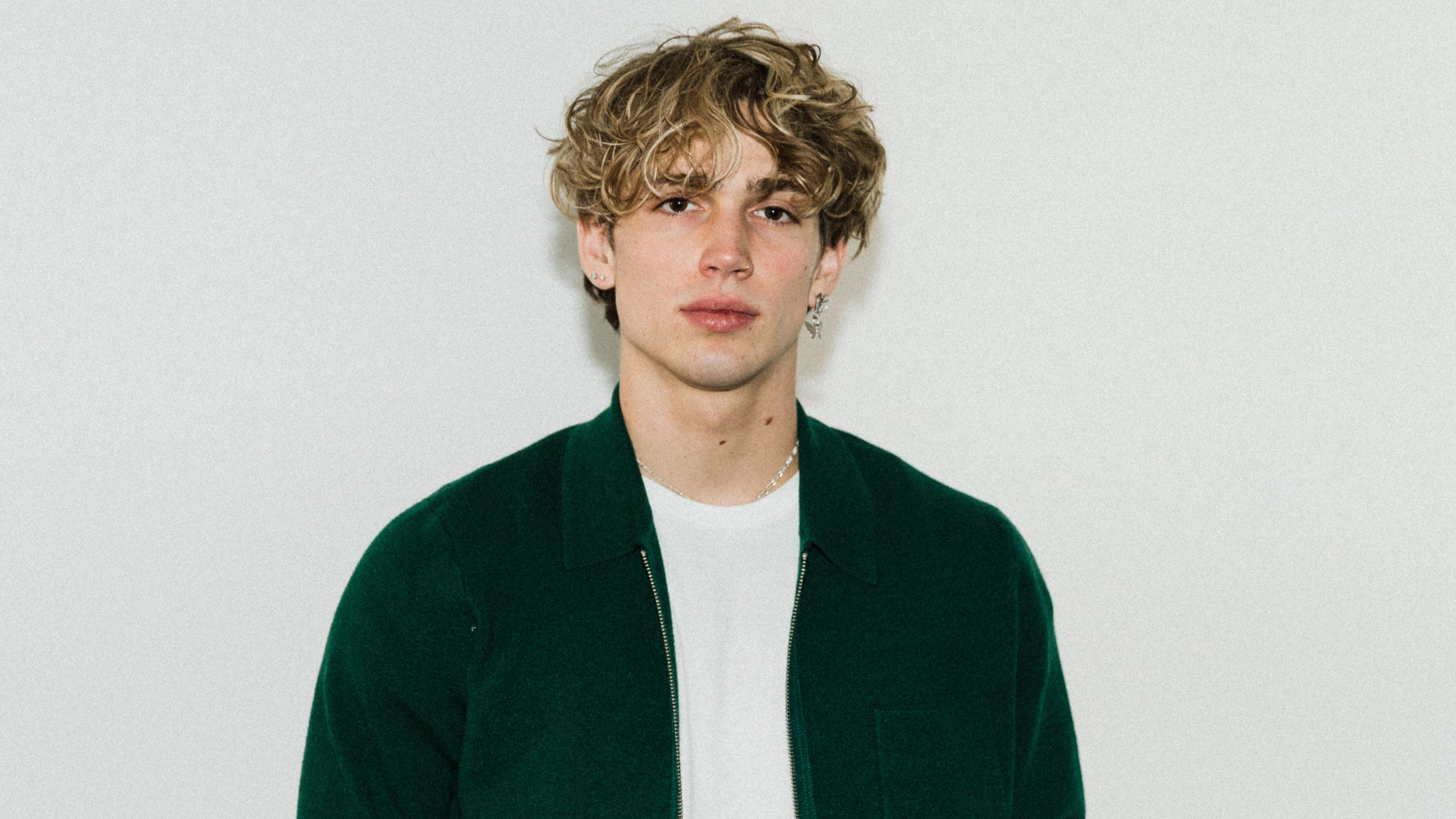 Getting to Know Vinnie Hacker: From TikTok to Internet Stardom