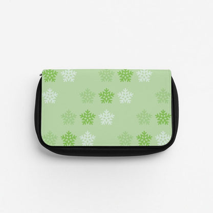 Green Slowflakes Christmas Pattern Pencil Case