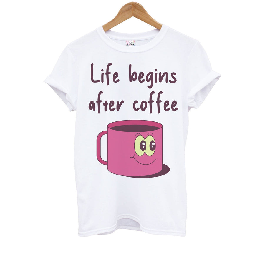 Life Begins After Coffee - Aesthetic Quote Kids T-Shirt