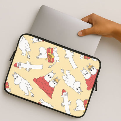 Christmas Mooms Pattern MacBook Cover