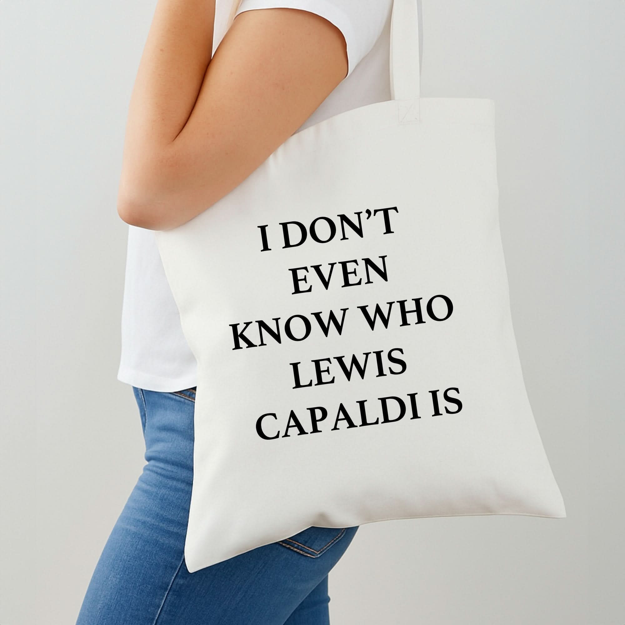 I Don't Even Know Shoulder Bag