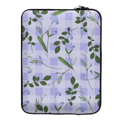 Checkered Pressed Flowers Pattern Laptop Sleeve