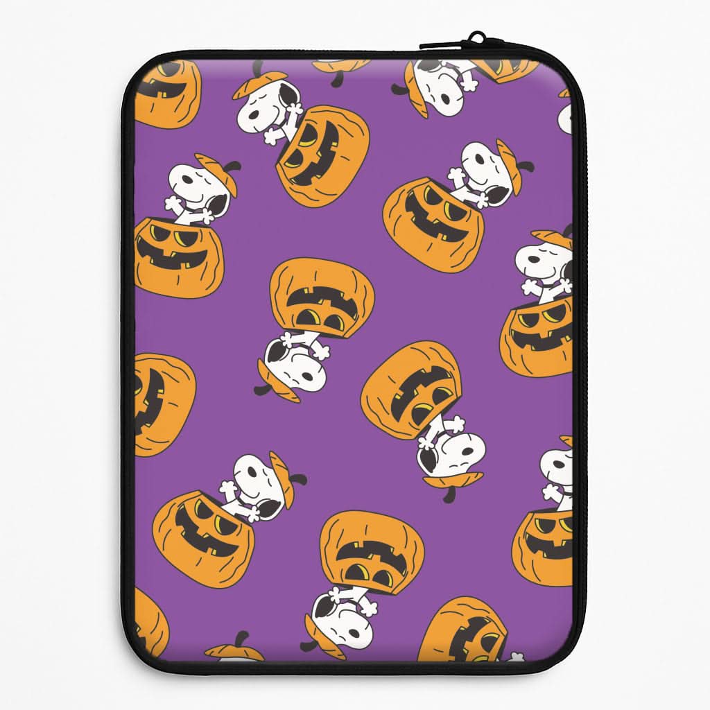 Cartoon Beagle Pumpkin Pattern Laptop Sleeve