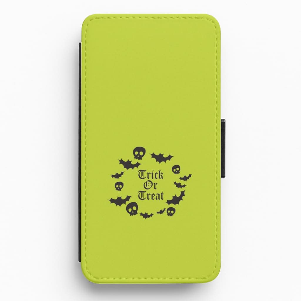 Trick Or Treat Wreath Flip / Wallet Phone Case
