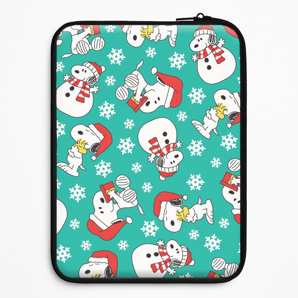 Christmas Cartoon Beagle Pattern Laptop Sleeve