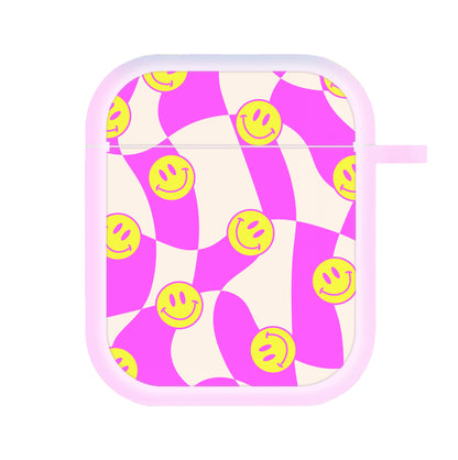 Smiley Checkboard - Trippy Patterns AirPods Case