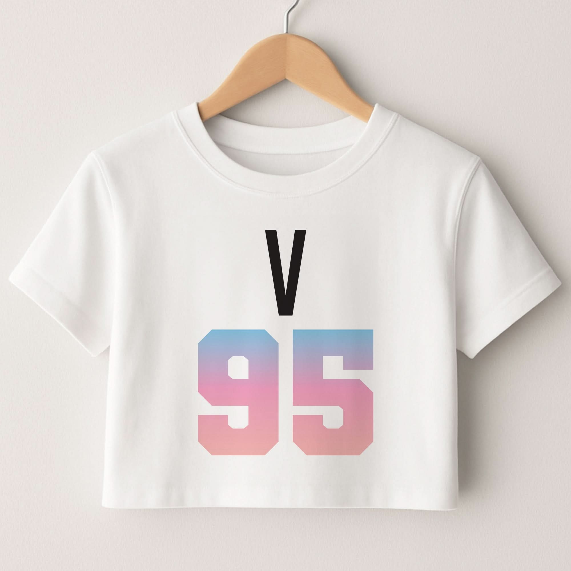 V 95 Crop Top