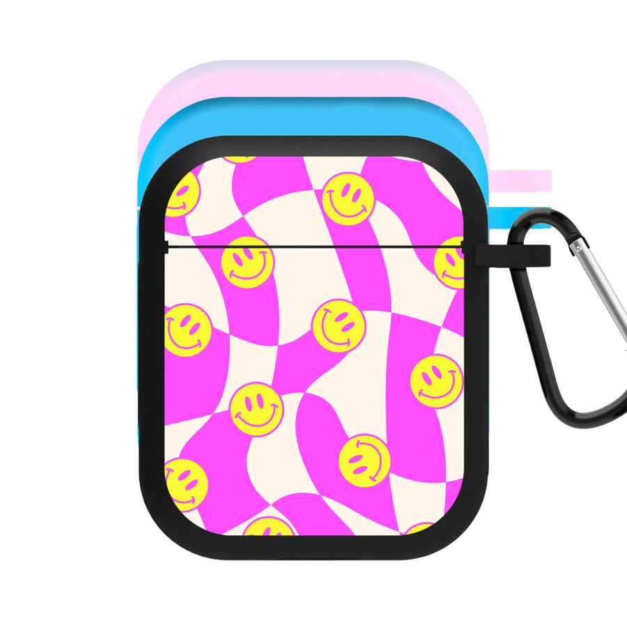 Smiley Checkboard - Trippy Patterns AirPods Case