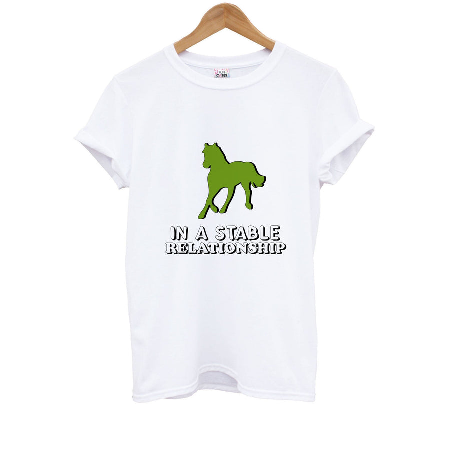 In A Stable Relationship - Horses Kids T-Shirt