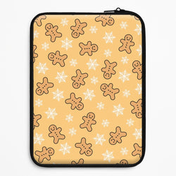 Cute Gingerbread And Snowflakes Pattern Universal Laptop Sleeve