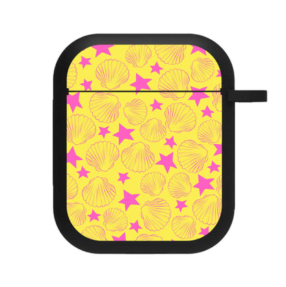Seashells And Stars Yellow Pattern AirPods Case