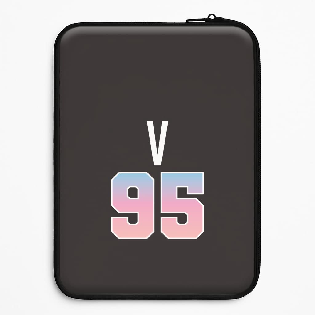 V 95 Laptop Sleeve