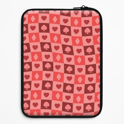 Card Suits Pattern Red Universal Laptop Sleeve