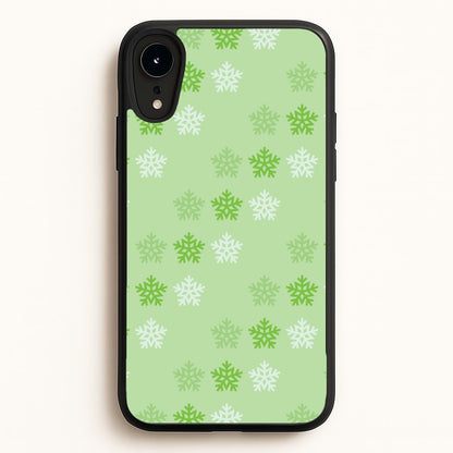 Green Slowflakes Christmas Pattern iPhone XR Case