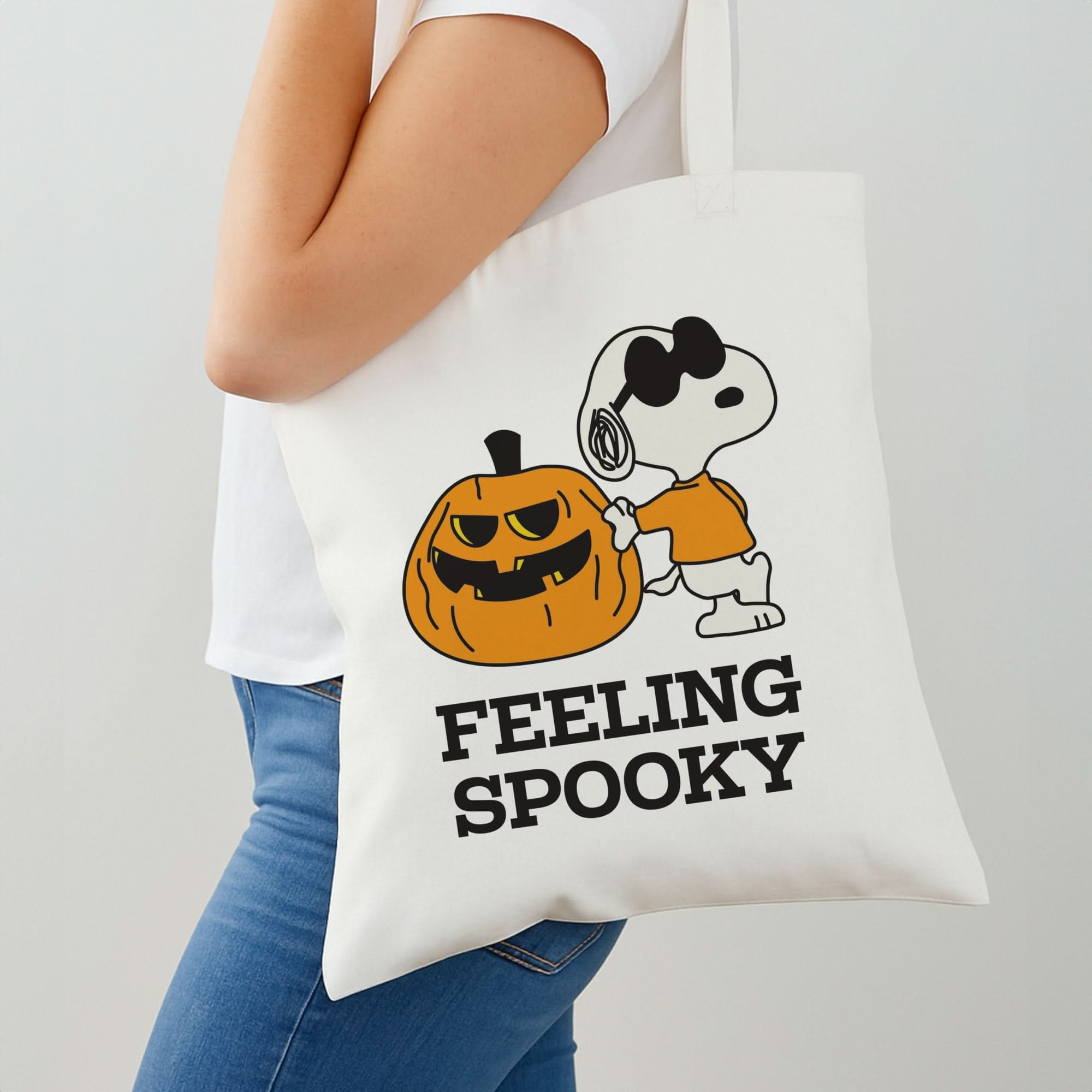 Feeling Spooky Cartoon Beagle Shoulder Bag