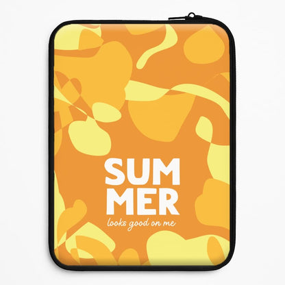 Summer Looks Good On Me Universal Laptop Sleeve