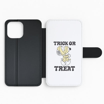 Trick Or Treat Cartoon Beagle Flip Phone Case