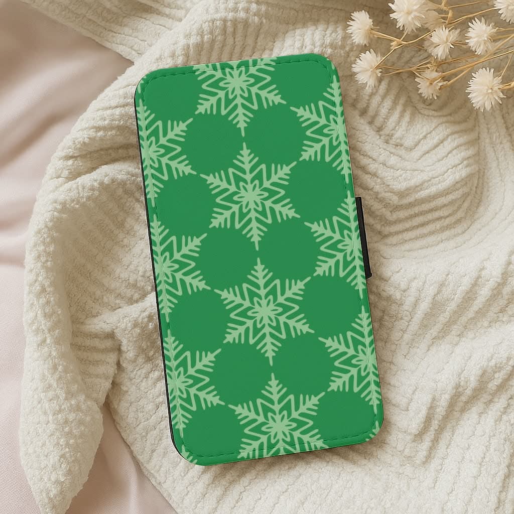 Green Giant Snowflakes Christmas Pattern Leather Phone Case