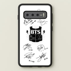 White K-Pop Band Army Logo and Signatures  - BTS Phone Case for Galaxy S10 Plus