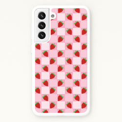 Checkered Strawberries Pattern  - Fruits Phone Case for Galaxy S21 Plus