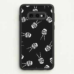 Skeleton Fingers - Halloween  - Halloween Phone Case for Galaxy S10e