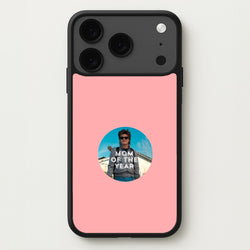 Steve Harrington - Mom Of The Year Phone Case for iPhone 17 Pro