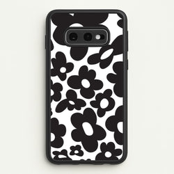Black Flowers - Trippy Patterns  - Trippy Patterns Phone Case for Galaxy S10e