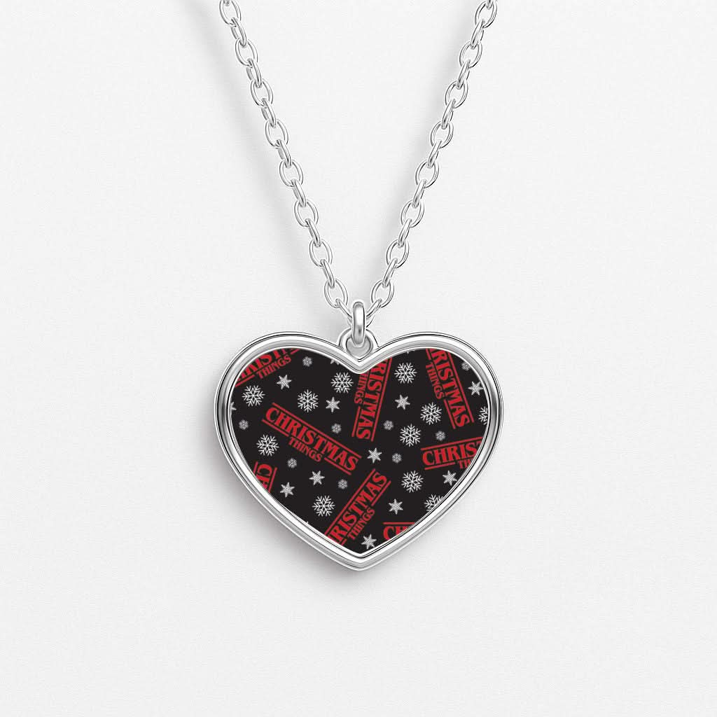 Christmas Things Snowflake Pattern Heart Necklace