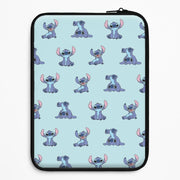 Cute Blue Alien Pose Pattern Laptop Sleeve 1