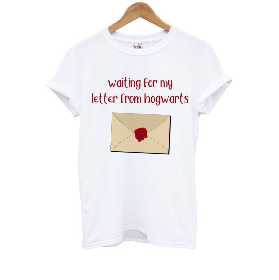 Waiting For My Letter - Harry Potter Kids T-Shirt