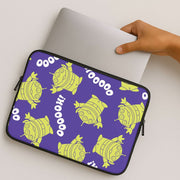 Toy Aliens Silhouette Pattern Laptop Sleeve 2