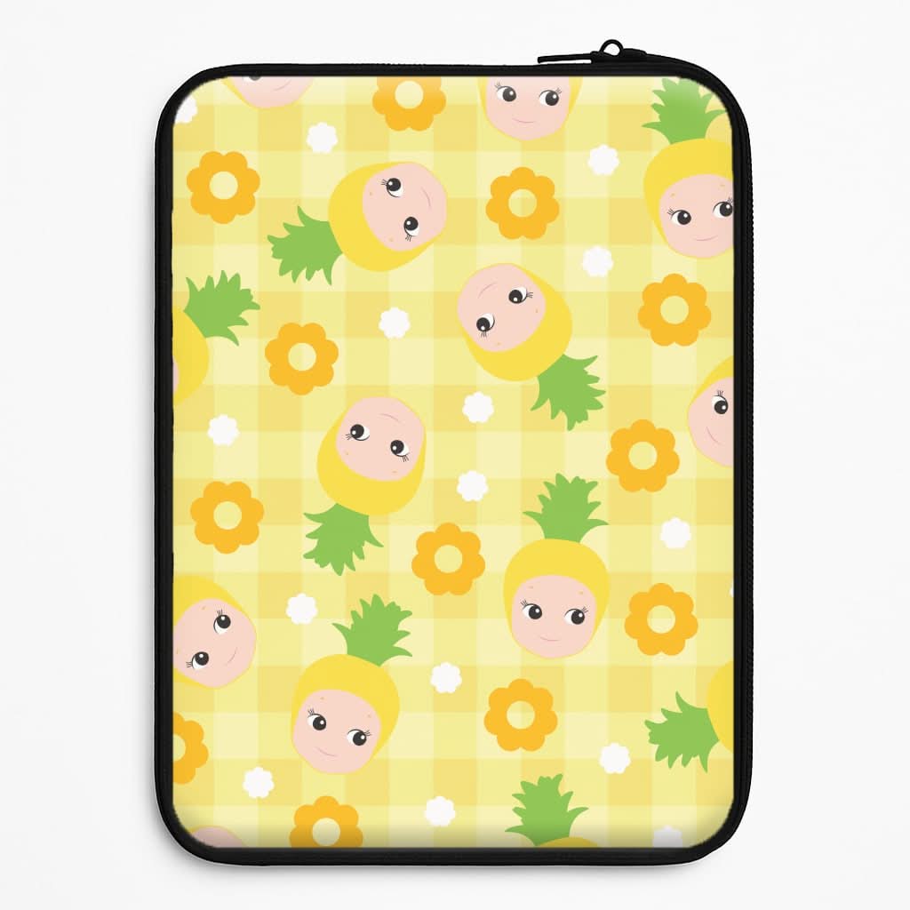 Pineapple Angel Pattern Universal Laptop Sleeve