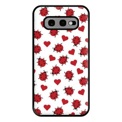 Ladybugs And Hearts Pattern Galaxy S10e Case