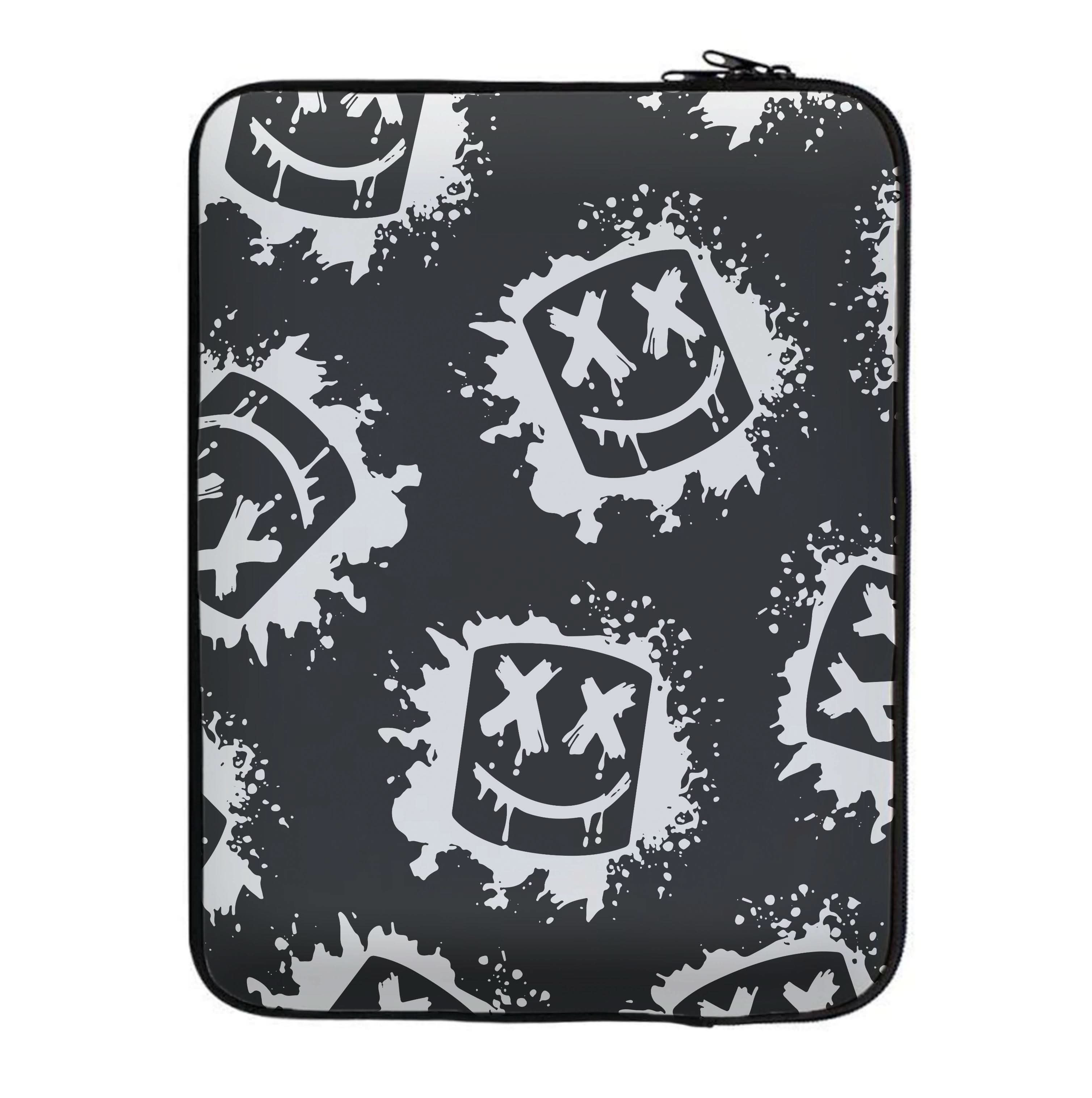 Black And White Helmet DJ Pattern Laptop Sleeve