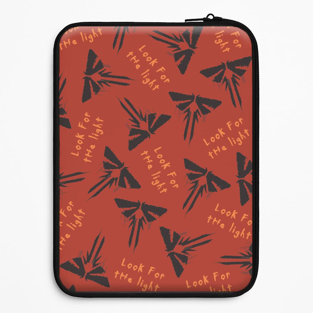 Look For The Light Firefly Pattern Universal Laptop Sleeve