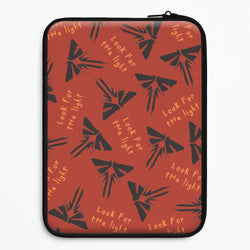 Look For The Light Firefly Pattern Universal Laptop Sleeve